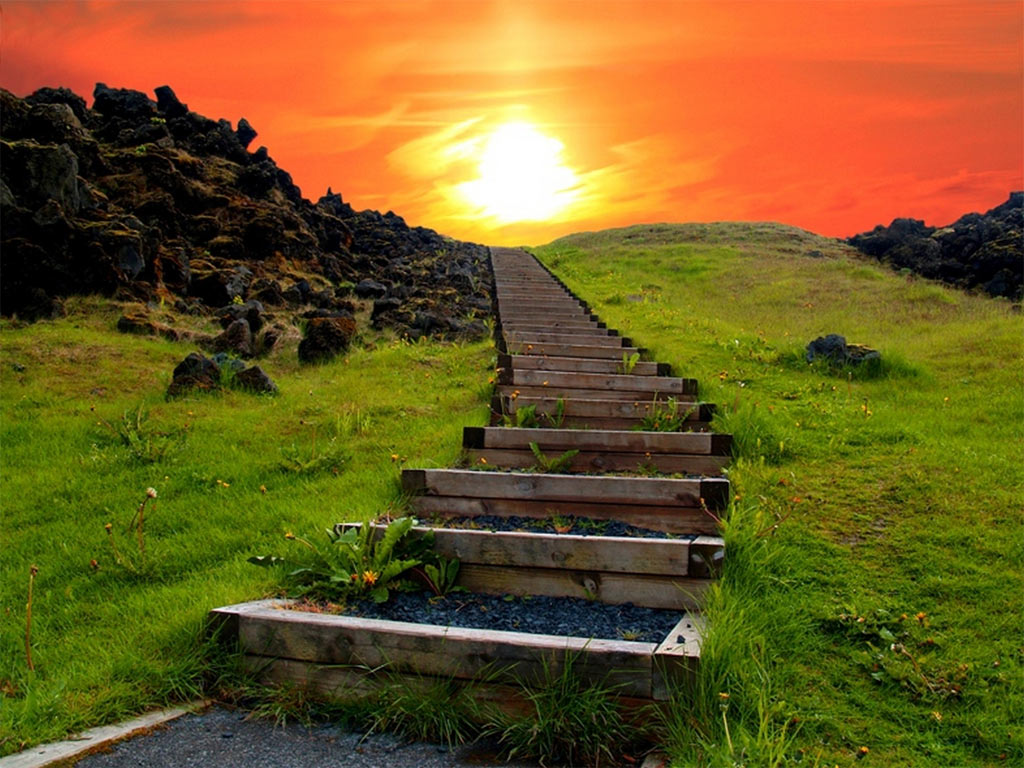 Stairway to Heaven, IcelandĐược gọi là \'Nấc thang lên thiên đường\' , các bước đi lên thung lũng , làm cho nó có vẻ như đang dẫn ta đường đến thiên đàng.